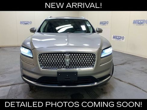 Used 2023 Lincoln Nautilus Reserve AWD/4WD image 8