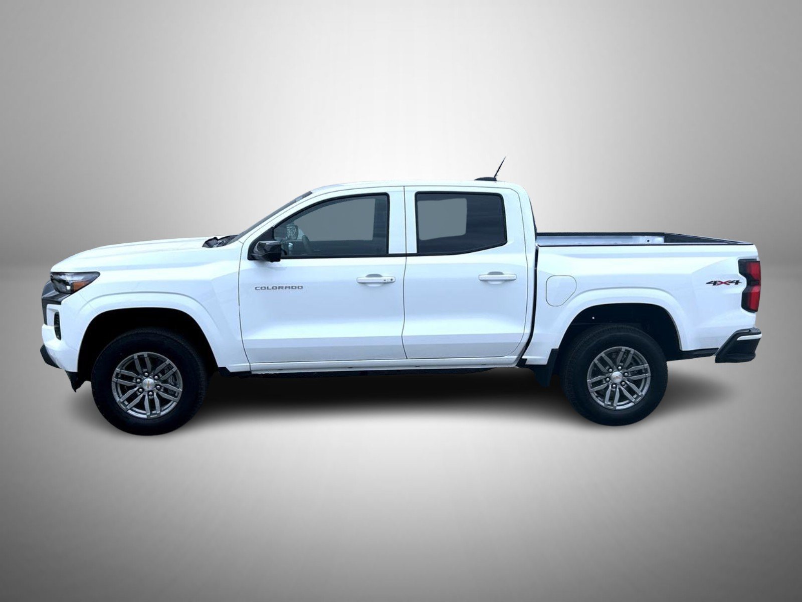 New 2026 Chevrolet Colorado LT w/ LT Convenience Package AWD/4WD image 8