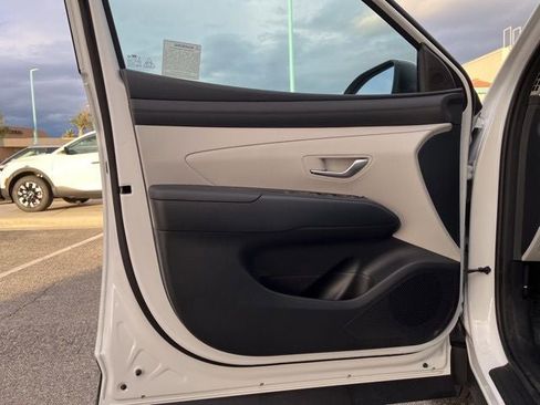 New 2026 Hyundai Tucson Blue SE image 15
