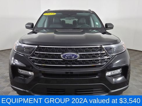 Used 2023 Ford Explorer XLT w/ Equipment Group 202A image 2