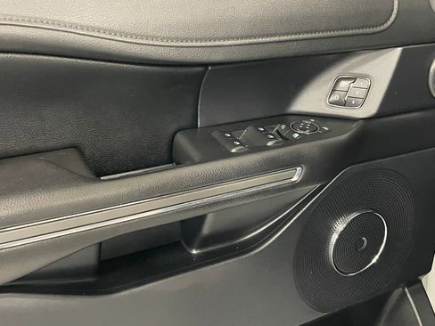 Used 2020 Ford Expedition XLT w/ Equipment Group 202A image 12