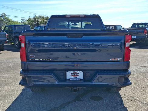 Used 2021 Chevrolet Silverado 1500 RST w/ Convenience Package II AWD/4WD image 6