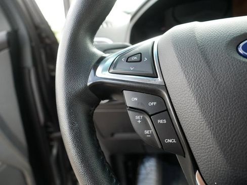 Used 2024 Ford Edge Titanium AWD/4WD image 25
