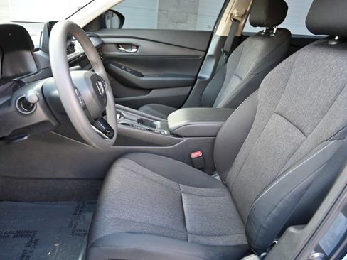 Used 2024 Honda Accord LX image 12