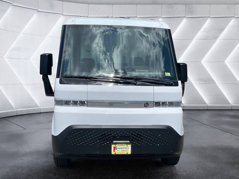 Used 2024 Chevrolet Brightdrop 600 w/ Commercial Equipment Package AWD/4WD image 9
