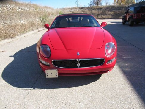 Used 2004 Maserati Spyder Cambiocorsa RWD image 2