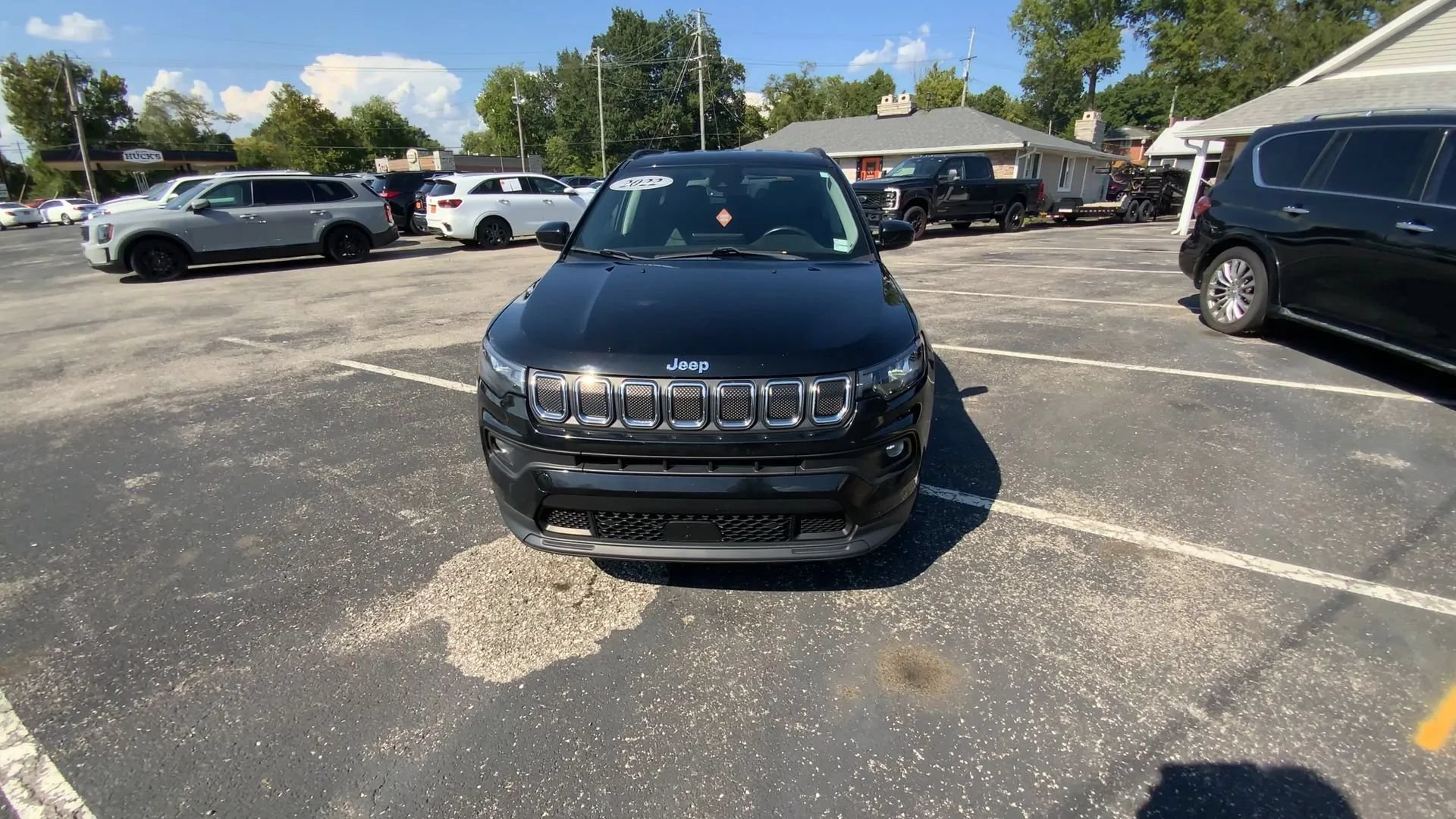 Used 2022 Jeep Compass Latitude AWD/4WD image 3