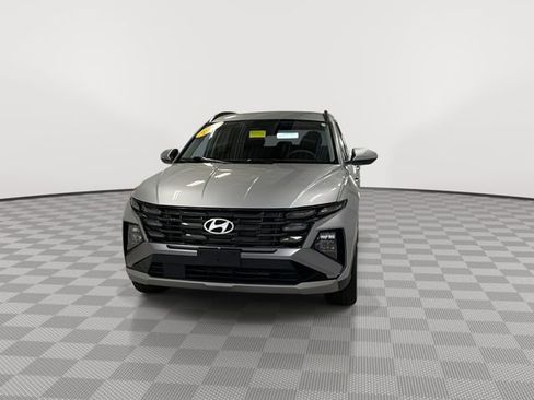 Used 2025 Hyundai Tucson SEL FWD image 4