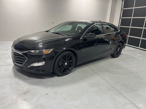 Used 2024 Chevrolet Malibu LT image 3