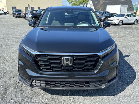 Used 2025 Honda CR-V EX image 3