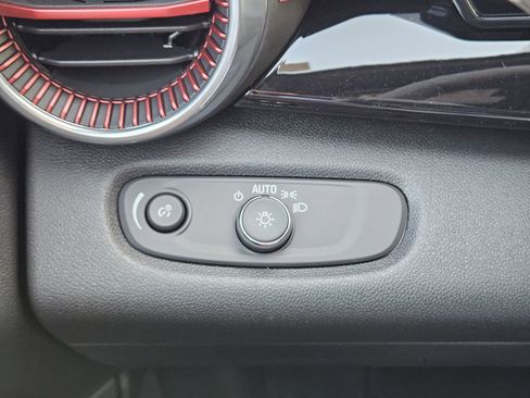 New 2026 Chevrolet Trax RS w/ Sunroof Package FWD image 22