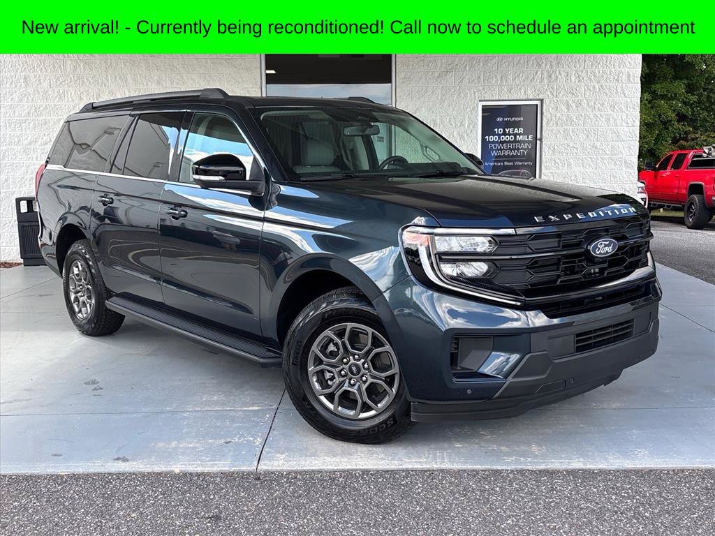 Used 2026 Ford Expedition Max Active AWD/4WD image 1