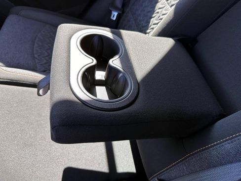 Used 2024 Chevrolet Equinox LT FWD image 13