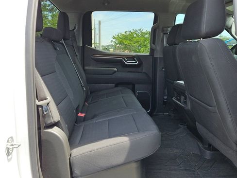 Used 2023 Chevrolet Silverado 1500 RST w/ Z71 Off-Road Package image 14