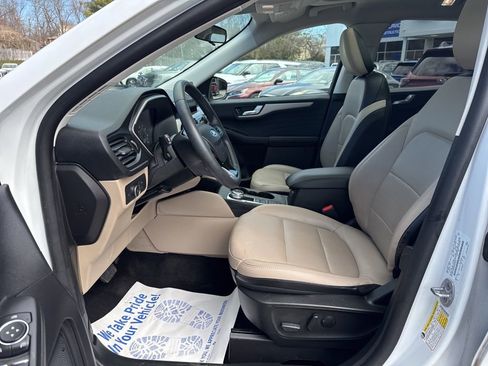 Used 2022 Ford Escape SEL image 22