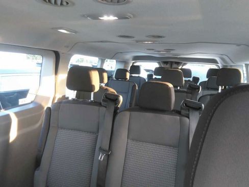 Used 2024 Ford Transit 350 XLT RWD image 4