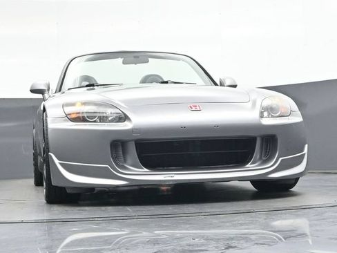 Used 2005 Honda S2000 image 36