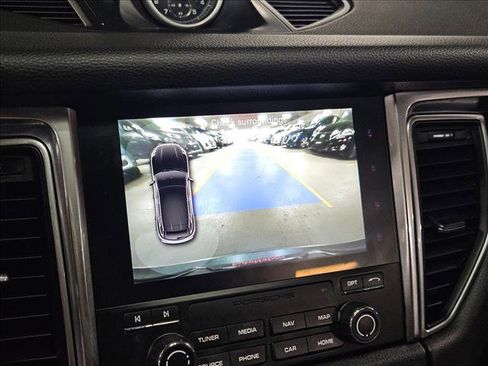 Used 2017 Porsche Macan S image 13