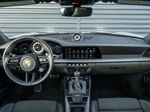 Certified 2024 Porsche 911 GT3 image 26