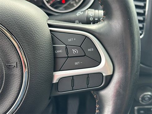 Used 2020 Jeep Compass Latitude w/ Cold Weather Group image 25