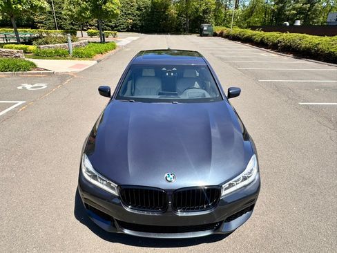 Used 2016 BMW 750i xDrive AWD/4WD image 14