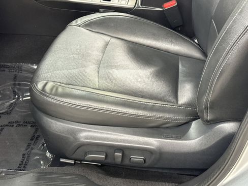 Used 2016 Subaru Legacy 2.5i Limited AWD/4WD image 26