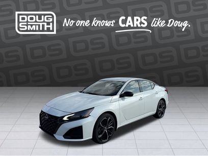 Used 2023 Nissan Altima 2.5 SR