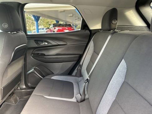 Used 2023 Chevrolet TrailBlazer LT w/ Convenience Package image 31