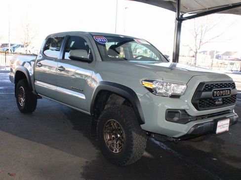 Certified 2023 Toyota Tacoma 4x4 Double Cab image 12