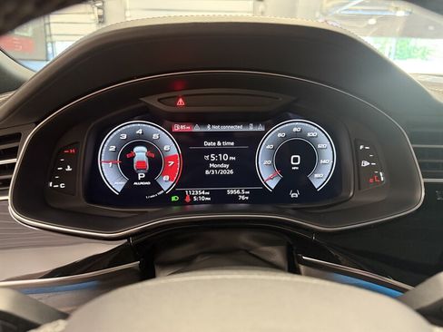 Used 2021 Audi Q8 Prestige w/ Prestige Package AWD/4WD image 34