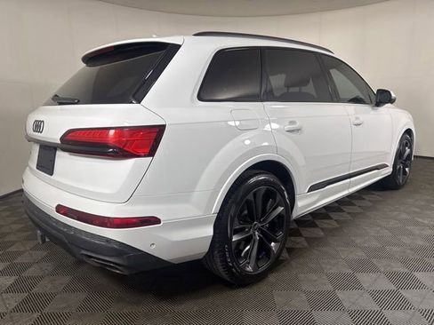 Used 2025 Audi Q7 3.0T Prestige AWD/4WD image 3