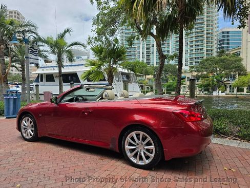 Used 2014 INFINITI Q60 Convertible w/ Premium Package RWD image 57