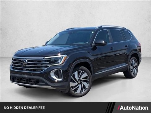 Used 2024 Volkswagen Atlas SEL AWD/4WD image 1
