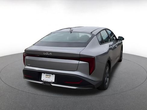 Used 2025 Kia K4 LXS image 14