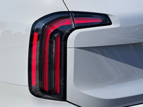 Used 2025 Kia Telluride EX X-Line AWD/4WD image 52