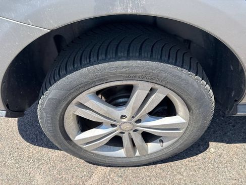 Used 2014 Mercedes-Benz ML 350 BlueTEC 4MATIC image 16