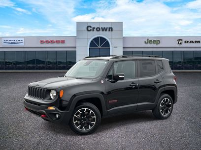Certified 2023 Jeep Renegade Trailhawk w/ Sun/Sound Group