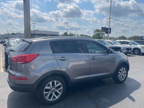 Used 2016 Kia Sportage LX w/ LX Popular Package FWD image 2