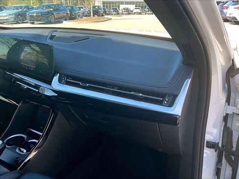 Certified 2025 BMW X1 xDrive28i w/ M Sport Package image 18