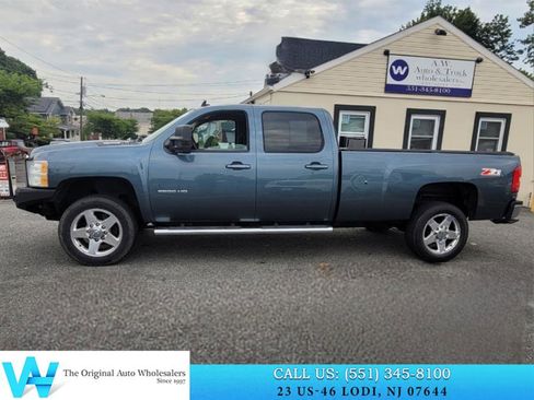 Used 2014 Chevrolet Silverado 2500 LTZ w/ LTZ Plus Package image 7