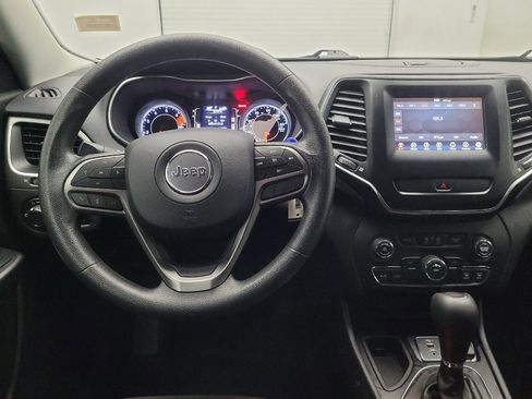 Used 2020 Jeep Cherokee Latitude image 22