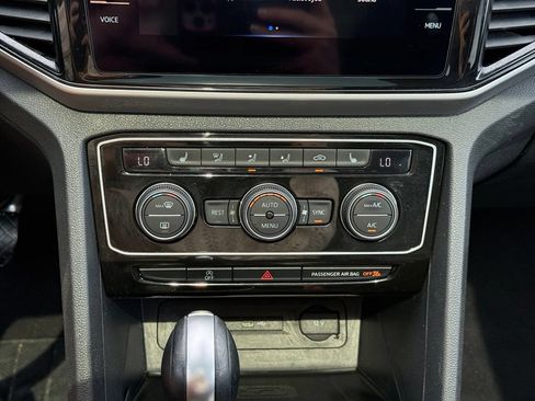 Used 2022 Volkswagen Atlas SE FWD image 18