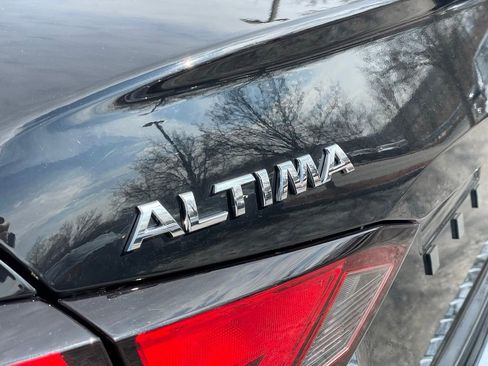 Certified 2023 Nissan Altima 2.5 SV FWD image 25
