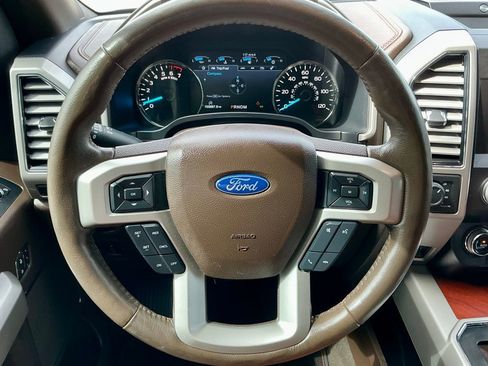 Used 2019 Ford F150 King Ranch w/ Equipment Group 601A Luxury AWD/4WD image 38