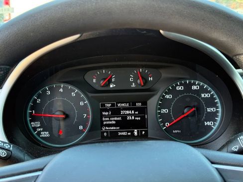 Used 2023 Chevrolet Malibu LT FWD image 17