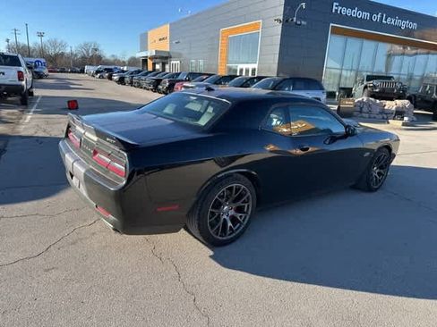 Used 2016 Dodge Challenger SRT w/ Technology Group image 25