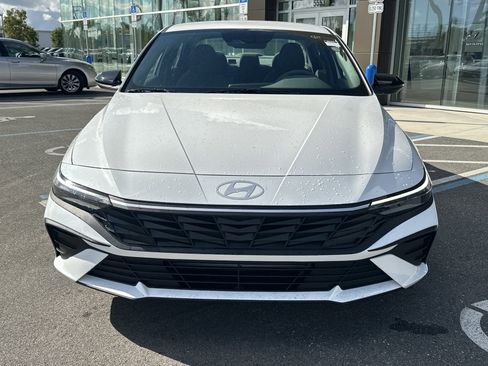 New 2026 Hyundai Elantra Sport FWD image 4