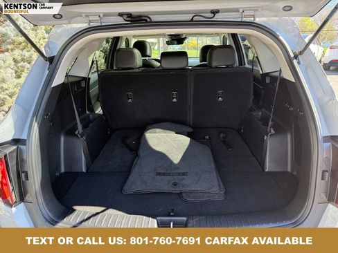 Used 2023 Kia Sorento S w/ Panoramic Sunroof Package AWD/4WD image 35