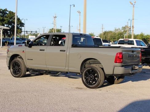 Used 2026 RAM 2500 Big Horn AWD/4WD image 7