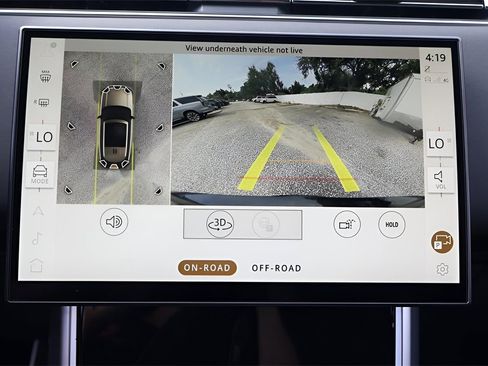 New 2025 Land Rover Range Rover SE image 24